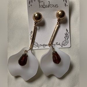 NWT long dangling statement petal flower earrings